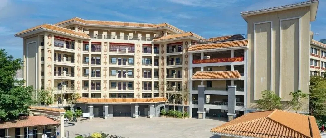 惠州仲恺中学诚聘高中语文临聘教师,共筑教育未来