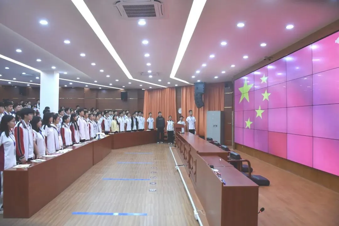 学生会新成员大会现场一瞥