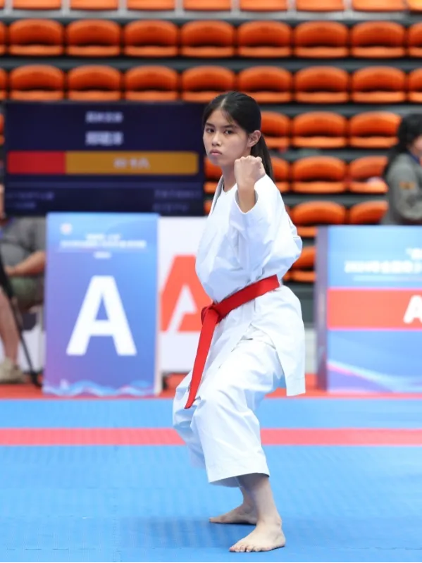 比赛现场的运动员风采