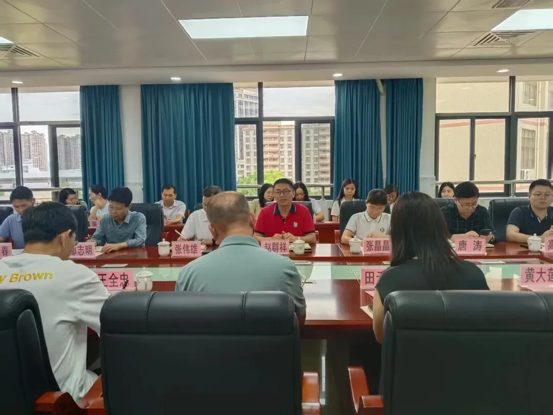 惠州仲恺中学张伟雄校长总结讲话