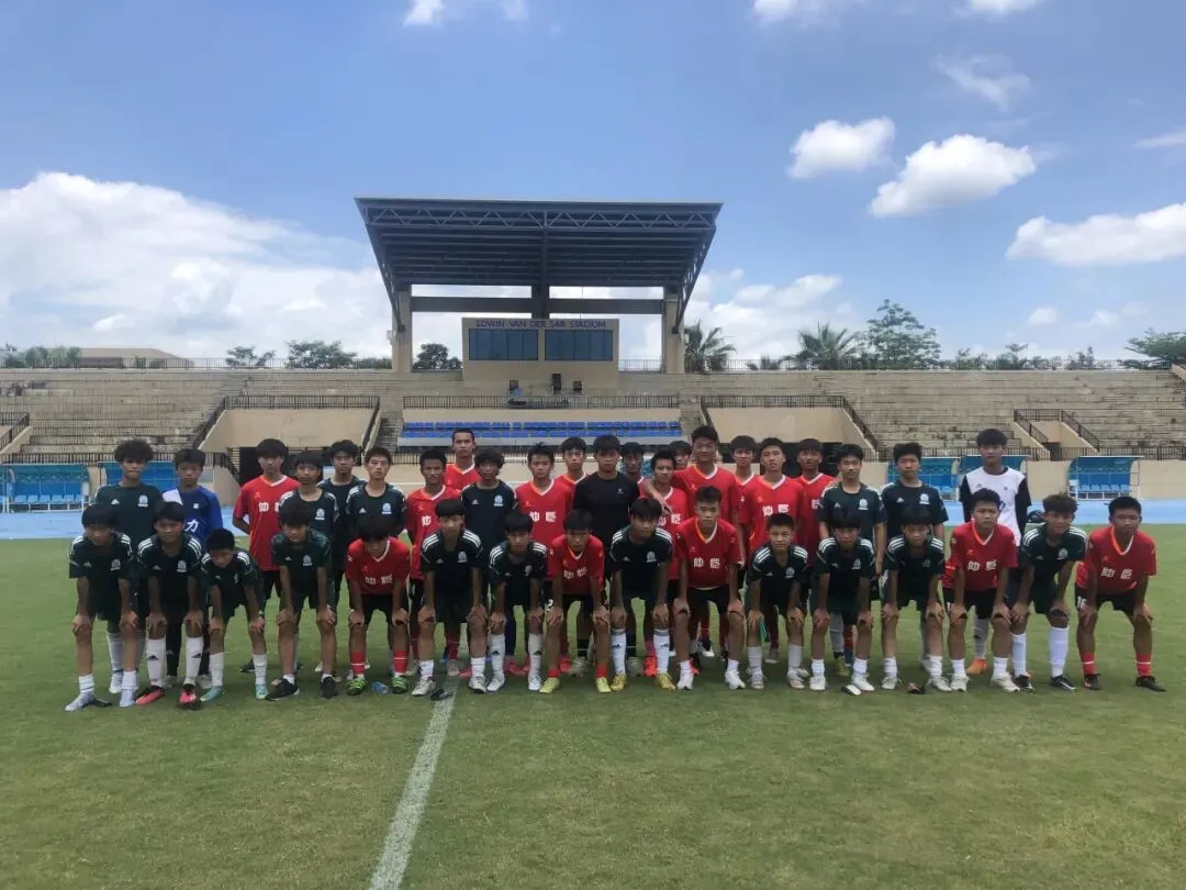 足球专项生参加校外集训活动