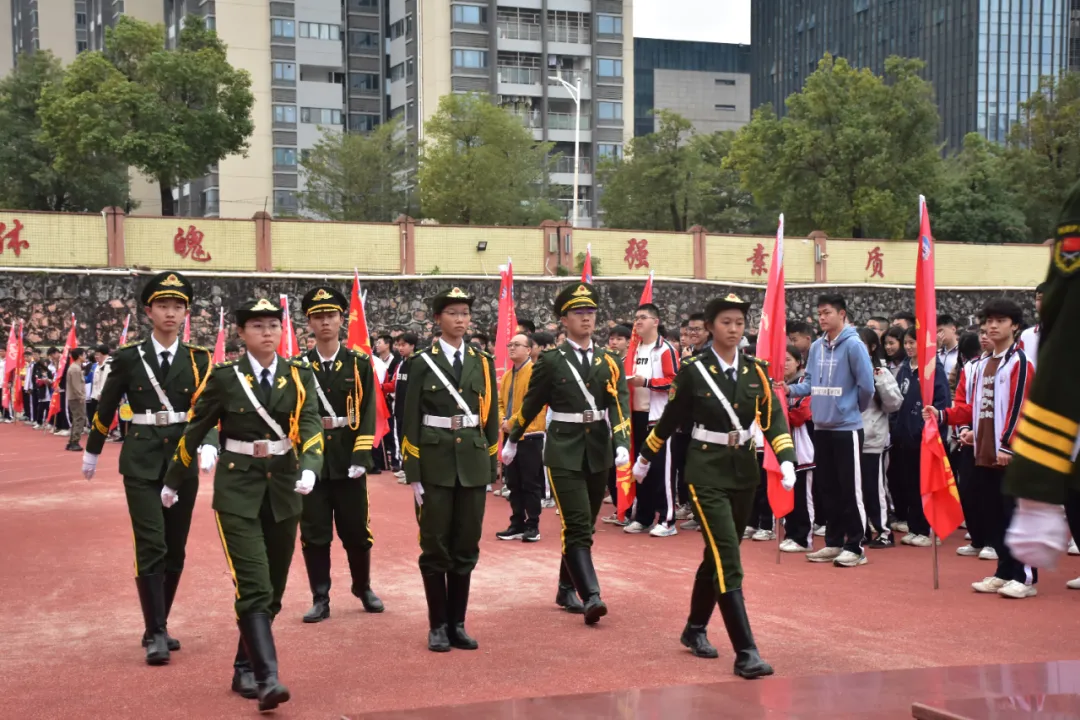 惠州仲恺中学表彰大会现场师生合影