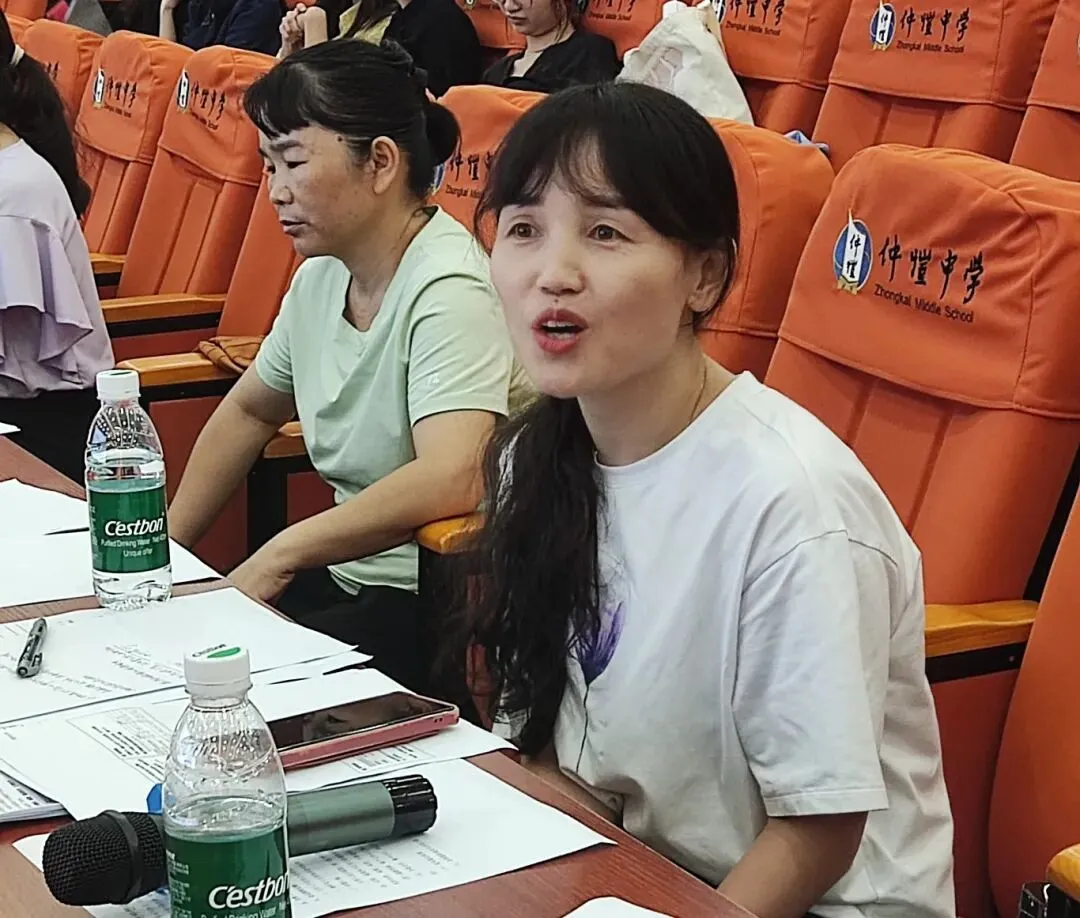 评审组老师肯定课题研究成果