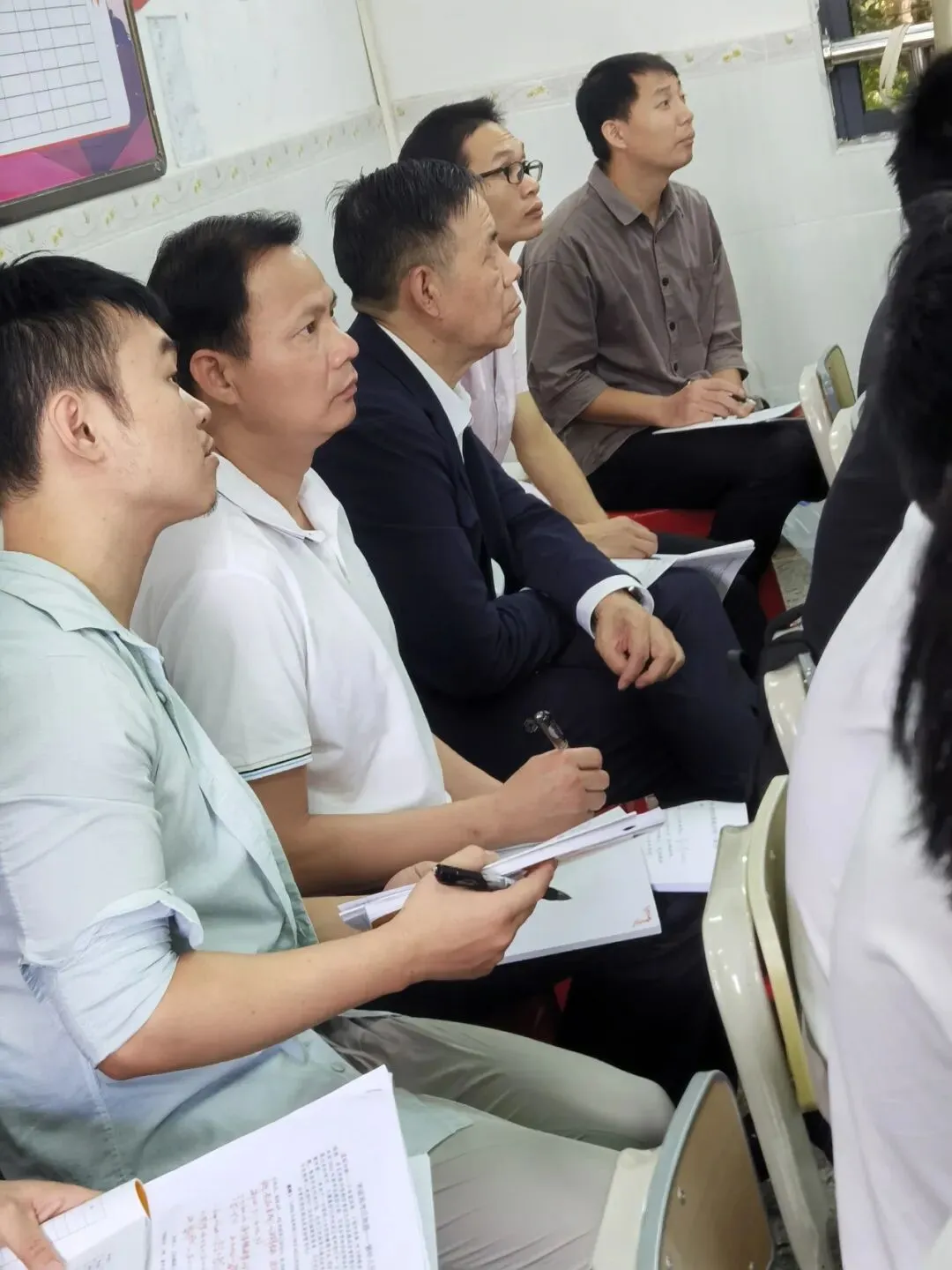 李红庆老师观摩杨文军老师的数学课