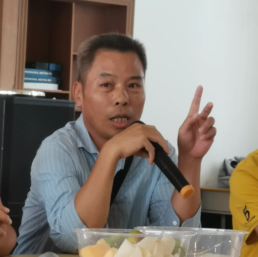 教师们分享工作中的收获与体会