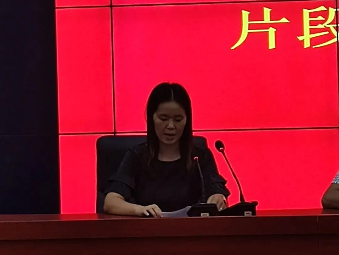 师傅代表孙冰老师发言