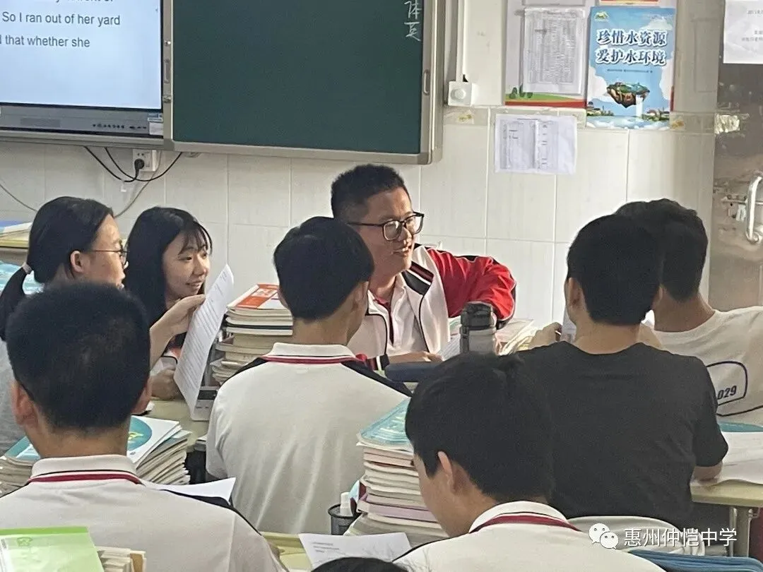 熊丽丽老师设计的精美导学案,包含高频短语总结