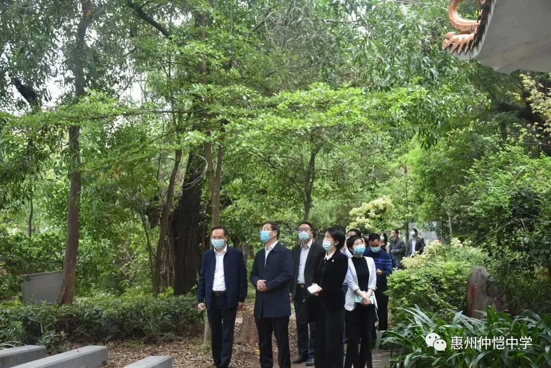 仲恺中学校园绿化景观