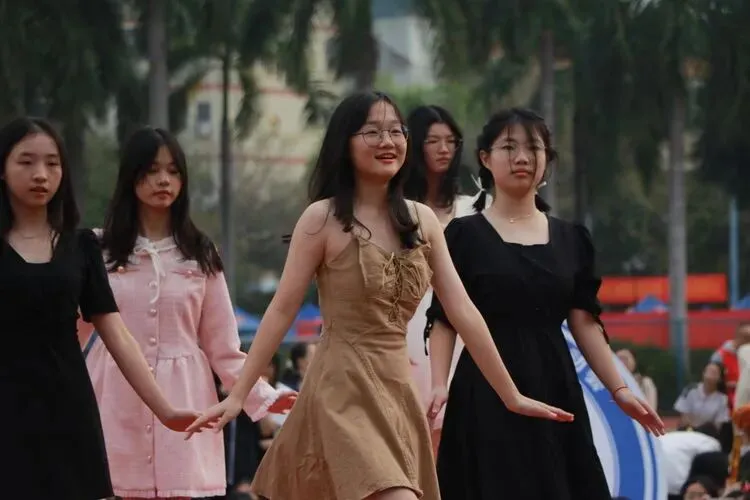 仲恺中学运动会花絮