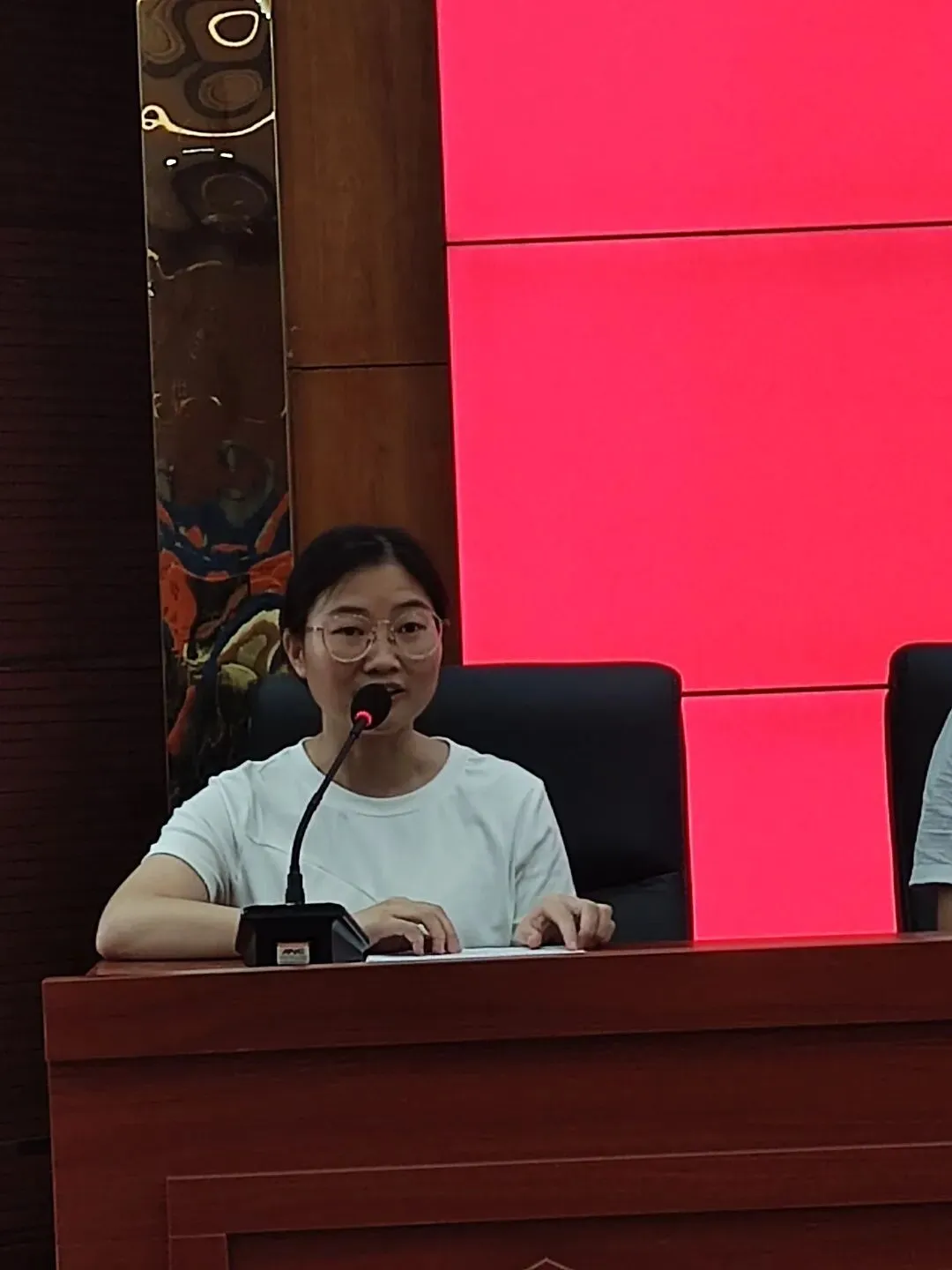 卢华林级长介绍师徒结对名单