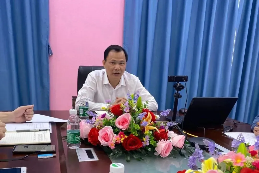 两校教学管理人员进行深度线上互动交流