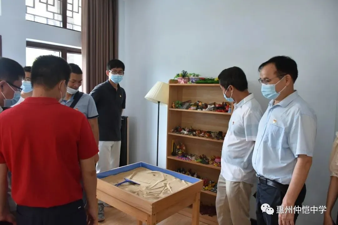 党群服务中心外观一景