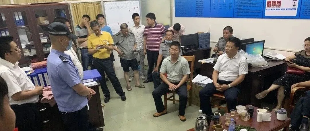 仲恺中学高考前夕开展学生宿舍安全大检查,筑牢平安高考防线